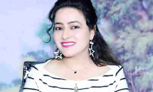 गुरमीत राम रहीम की सहयोगी हनीप्रीत पर अदालत ने देशद्रोह की धारा हटाई