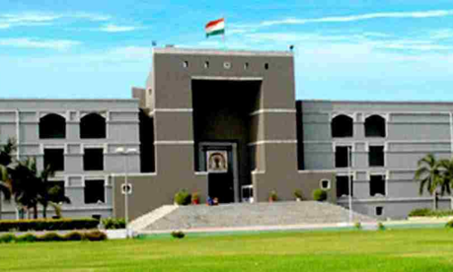 गुजरात हाईकोर्ट ने सिविल जजों की भर्ती में 10 प्रतिशत EWS कोटा न देने के खिलाफ दायर याचिका पर नोटिस जारी किया