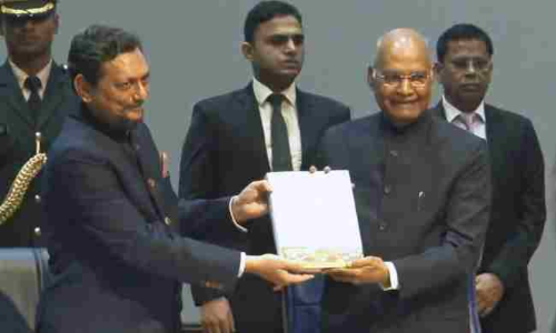 सुप्रीम कोर्ट की बहुभाषी मोबाइल एप्लिकेशन लॉन्च
