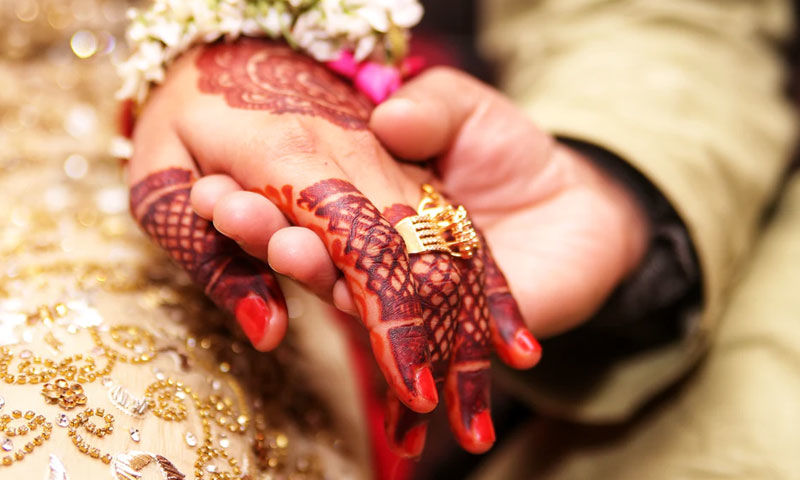 गुजरात हाईकोर्ट ने शादी करने के इच्छुक युवा जोड़े को सुरक्षा प्रदान की