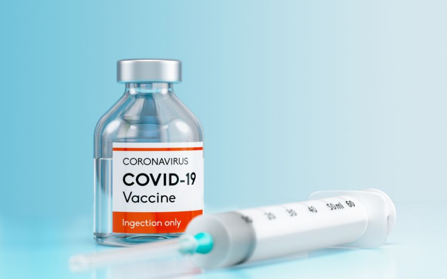 दिल्ली हाईकोर्ट ने मेडिकल कारणों COVID-19 वैक्सीन से इनकार करने वाले शिक्षक को अंतरिम राहत देते हुए वेतन जारी करने का आदेश दिया