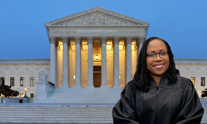 अमेरिकी राष्ट्रपति ने देश के सुप्रीम कोर्ट में पहली अश्वेत महिला को न्यायाधीश के लिए नामिनेट किया