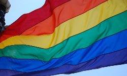 नया ट्रांसजेंडर विधेयक भारत को ट्रांसजेंडर अधिकारों की लड़ाई में पीछे धकेलता है