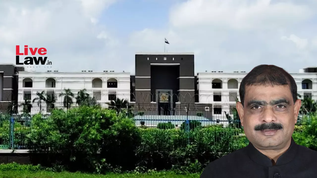 गुजरात हाईकोर्ट ने पाटन विधानसभा क्षेत्र से कांग्रेस विधायक किरीटकुमार के निर्वाचन को चुनौती देने वाली याचिका पर उनसे जवाब मांगा गुजरात हाईकोर्ट ने पाटन विधानसभा क्षेत्र से कांग्रेस विधायक किरीटकुमार के निर्वाचन को चुनौती देने वाली याचिका पर उनसे जवाब मांगा