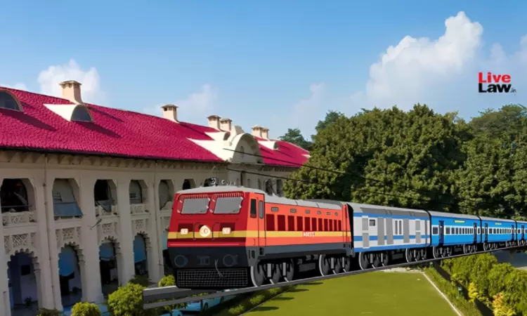इलाहाबाद हाईकोर्ट के न्यायाधीश ने ट्रेन यात्रा के दौरान हुई असुविधा पर रेलवे अधिकारियों से स्पष्टीकरण मांगा