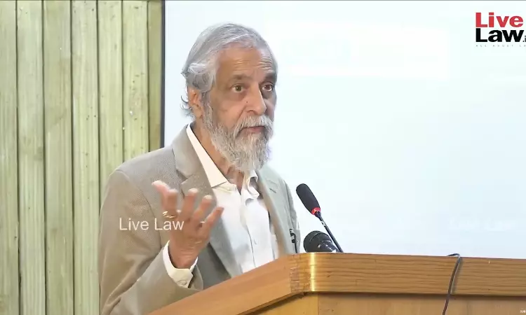 पासपोर्ट को केवल एक यात्रा दस्तावेज कहना कानून को पूरी तरह अर्थहीन बना देता है: जस्टिस लोकुर ने विदेश मंत्रालय के रुख की आलोचना की पासपोर्ट को केवल एक यात्रा दस्तावेज कहना कानून को पूरी तरह अर्थहीन बना देता है: जस्टिस लोकुर ने विदेश मंत्रालय के रुख की आलोचना की