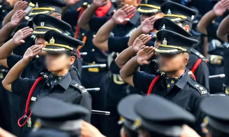 सुप्रीम कोर्ट का जज एडवोकेट जनरल की भर्ती में Gender Imbalance के संबंध में याचिका पर शीघ्र सुनवाई से इनकार सुप्रीम कोर्ट का जज एडवोकेट जनरल की भर्ती में Gender Imbalance के संबंध में याचिका पर शीघ्र सुनवाई से इनकार