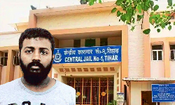 ज़मानत के लिए ज्यूडिशियल ऑफिसर पर दबाव बनाने के मकसद से धरा सुप्रीम कोर्ट जज का रूप: कोर्ट ने सुकेश चंद्रशेखर को ठहराया दोषी