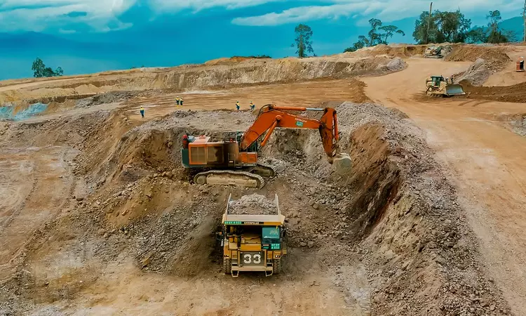 मध्य प्रदेश हाईकोर्ट ने बिना लोकस स्टैंडी के लगाए गए अवैध खनन के आरोपों पर सुनवाई करने से किया इनकार