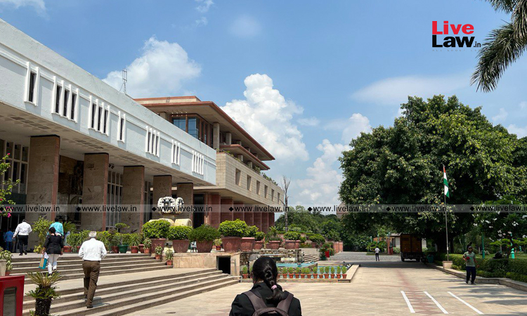 वकील-मुवक्किल विशेषाधिकार | कोर्ट वकीलों को क्लाइंट के निर्देश पर फाइल किए गए डॉक्यूमेंट्स का सोर्स बताने के लिए मजबूर नहीं कर सकता: दिल्ली हाईकोर्ट