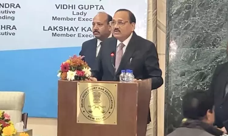 DHCBA ने CJI सूर्यकांत को सम्मानित किया, बार से और ज़्यादा जजों की नियुक्ति की अपील की