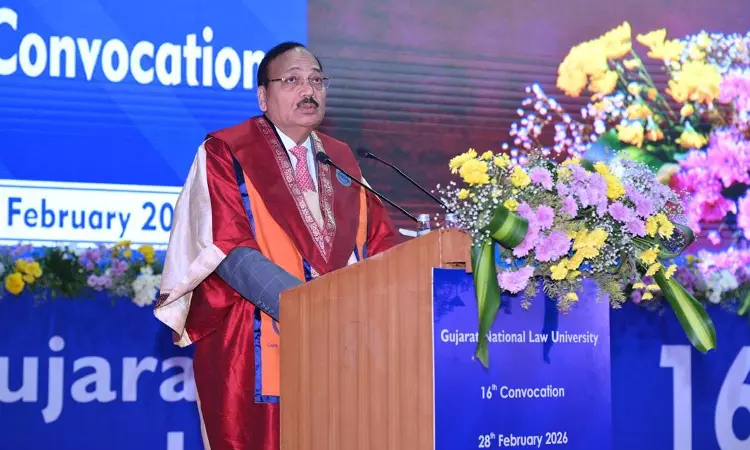 सूर्यकुमार यादव से डेथ ओवर की उम्मीद नहीं — CJI सूर्यकांत ने टी-20 उदाहरण देकर वकीलों को विशेषज्ञता पर दिया जोर