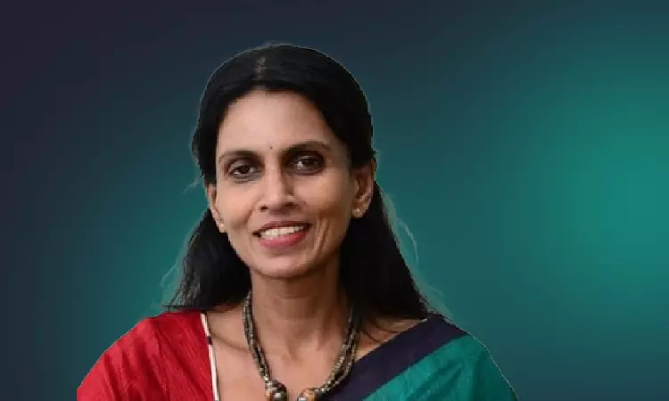 यूट्यूब पर पीड़ितों के नाम उजागर करने के आरोप में दर्ज FIR रद्द करने की मांग, पूर्व डीजीपी पहुंची हाईकोर्ट