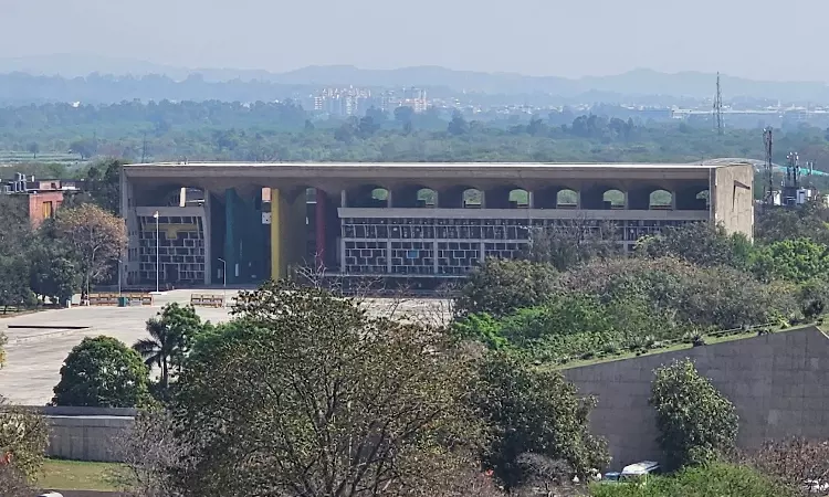 पंजाब एवं हरियाणा हाईकोर्ट में राष्ट्रीय लोक अदालत का आयोजन, 225 मामलों का निपटारा