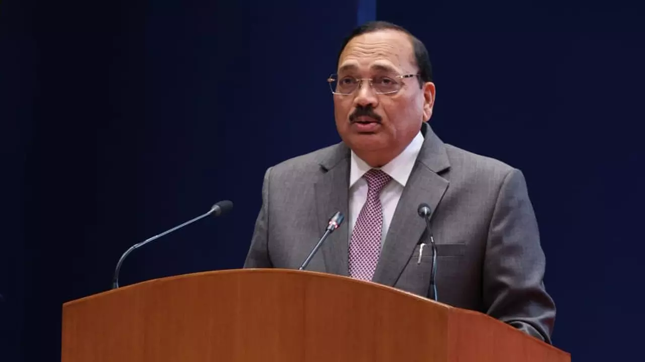 ₹7200 करोड़ का e-Courts Phase III लॉन्च: CJI सूर्यकांत बोले—तकनीक है संवैधानिक उपकरण ₹7200 करोड़ का e-Courts Phase III लॉन्च: CJI सूर्यकांत बोले—तकनीक है संवैधानिक उपकरण