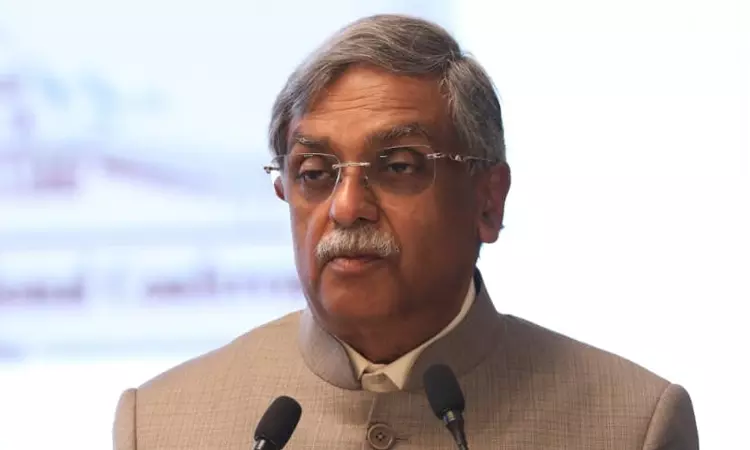 जज के मानवीय अनुभव की जगह नहीं ले सकता AI, फैसला सुनाना एक मानवीय ज़िम्मेदारी: जस्टिस विक्रम नाथ