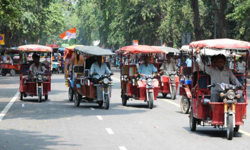 ई-रिक्शा के रेगुलेशन और हाईवे पर उनके चलने पर रोक लगाने की मांग वाली PIL पर हाईकोर्ट ने जारी किया नोटिस