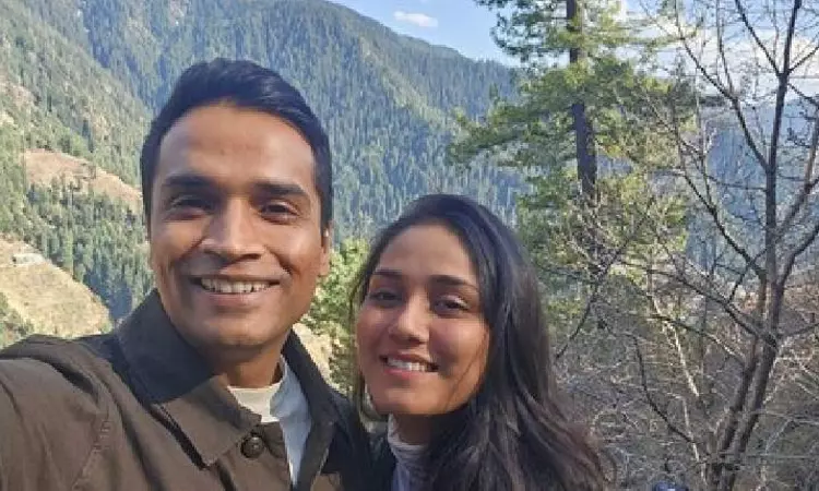 त्विशा शर्मा दहेज हत्या मामला: BCI ने आरोपी पति-वकील समर्थ सिंह का लाइसेंस किया सस्पेंड त्विशा शर्मा दहेज हत्या मामला: BCI ने आरोपी पति-वकील समर्थ सिंह का लाइसेंस किया सस्पेंड