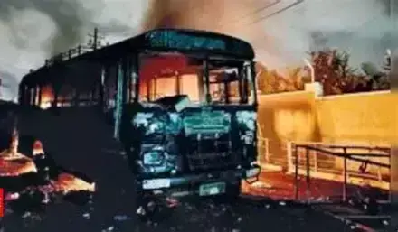 2020 बेंगलुरु दंगा मामला: साढ़े पांच साल जेल में रहने के बाद आरोपी फैरोज पाशा को कर्नाटक हाईकोर्ट से जमानत 2020 बेंगलुरु दंगा मामला: साढ़े पांच साल जेल में रहने के बाद आरोपी फैरोज पाशा को कर्नाटक हाईकोर्ट से जमानत