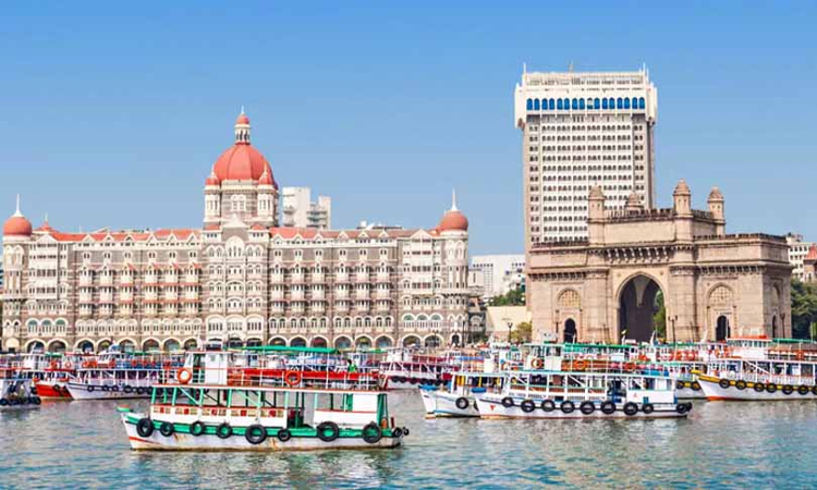 26/11 मुंबई आतंकी हमले: महाराष्ट्र ने हाफ़िज़ सईद समेत 6 पाकिस्तानी नागरिकों पर उनकी गैर-मौजूदगी में मुकदमा चलाने की मांग की 26/11 मुंबई आतंकी हमले: महाराष्ट्र ने हाफ़िज़ सईद समेत 6 पाकिस्तानी नागरिकों पर उनकी गैर-मौजूदगी में मुकदमा चलाने की मांग की