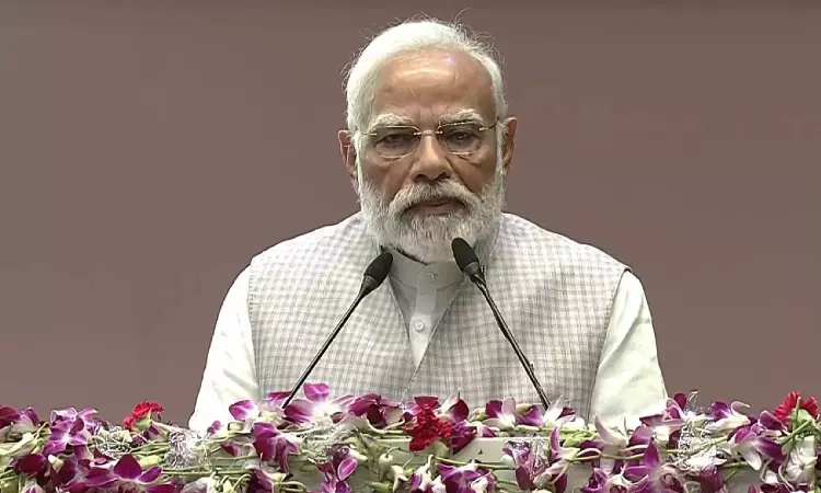 कार्बन उत्सर्जन का बोझ गलत तरीके से विकासशील देशों पर डाला जाता है: पीएम मोदी कार्बन उत्सर्जन का बोझ गलत तरीके से विकासशील देशों पर डाला जाता है: पीएम मोदी