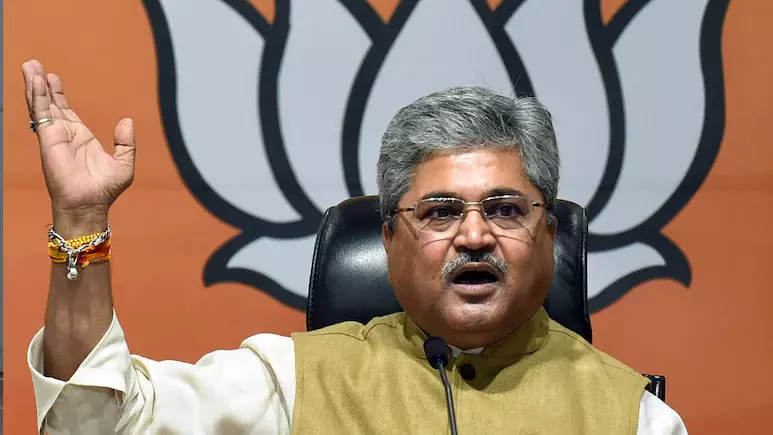 अंकिता भंडारी हत्याकांड: दुष्यंत गौतम के राज्यपाल पद की शपथ लेने का सिक्किम बार एसोसिएशन ने किया विरोध, राष्ट्रपति से नियुक्ति रोकने की अपील