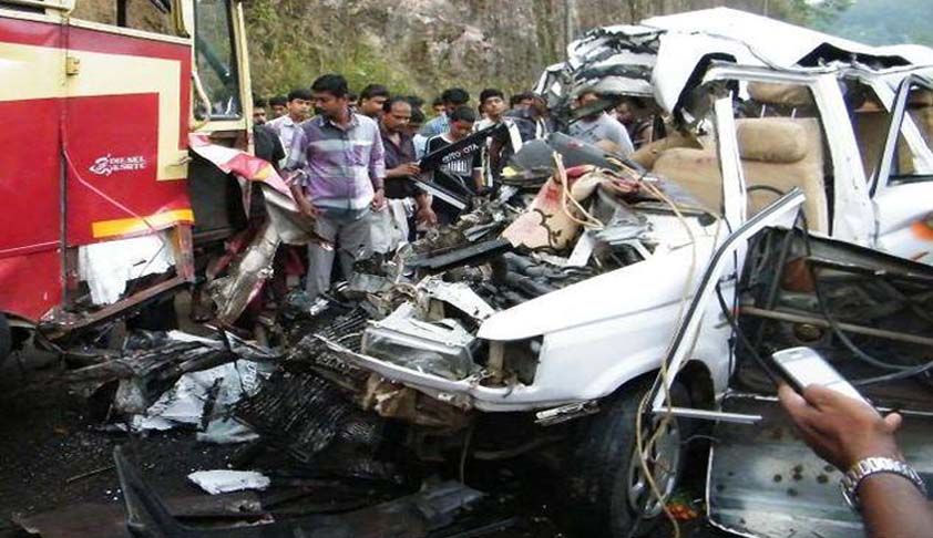 कोर्ट आदेशों के बावजूद भारत में सड़क दुर्घटनाएं क्यों कम नहीं हो रही हैं?