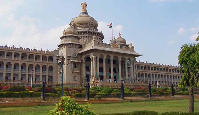 कर्नाटक राजनितिक संकट : बागी विधायक सुप्रीम कोर्ट पहुंचे, गुरुवार को सुनवाई संभव